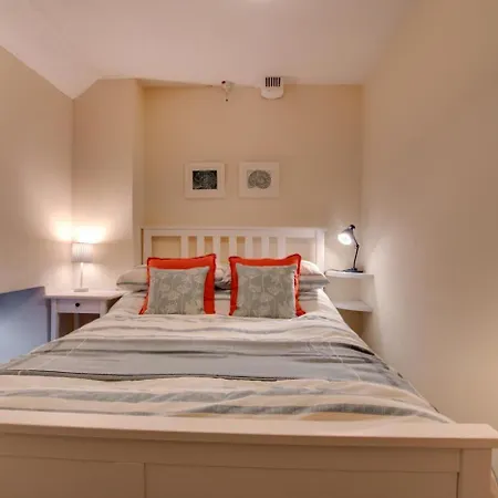 Holiday home Church View -